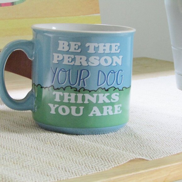 2020 Peanuts, Charlie Brown with Snoopy Ceramic Soup/Hot Cocoa Mug EUC - Picture 5 of 7